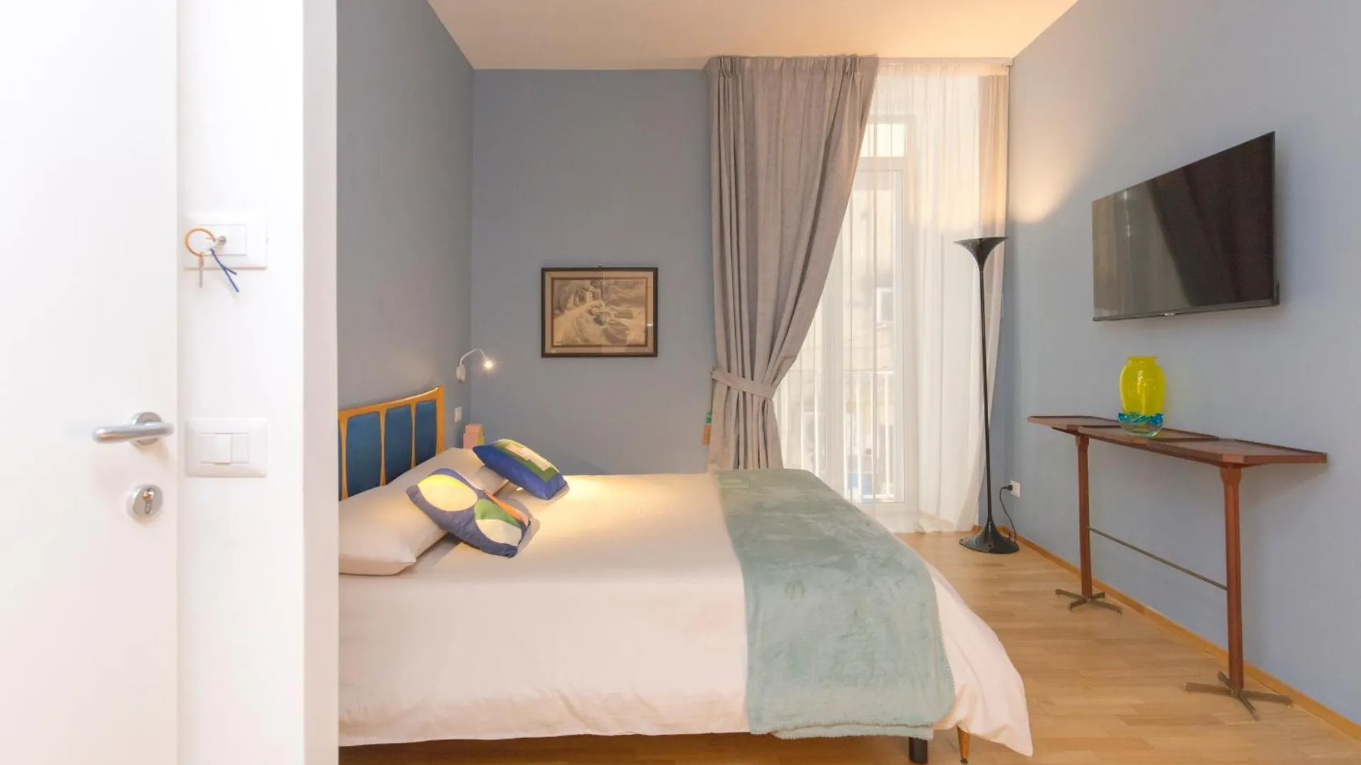 A Casa Nostra contacts